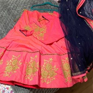Barbie pink Indian lehenga choli  with navy blue dupatta top size small/ medium